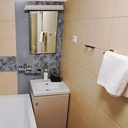 Διαμέρισμα Indira Vendeghaz