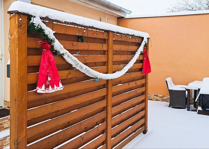 Διαμέρισμα Indira Vendeghaz