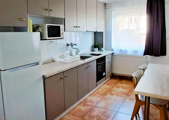 Indira Vendeghaz Διαμέρισμα Nyíregyháza