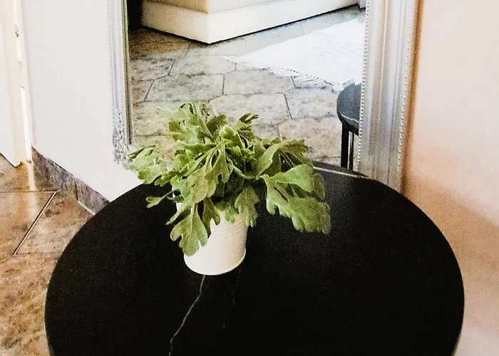 Διαμέρισμα Indira Vendeghaz Nyíregyháza