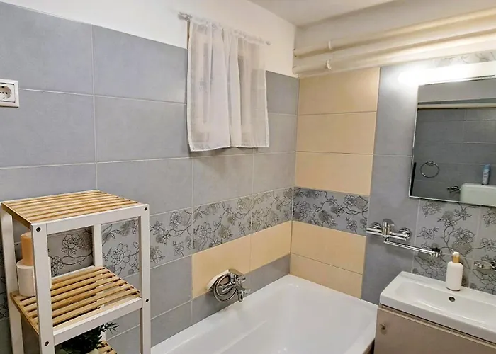 Indira Vendeghaz Διαμέρισμα Nyíregyháza